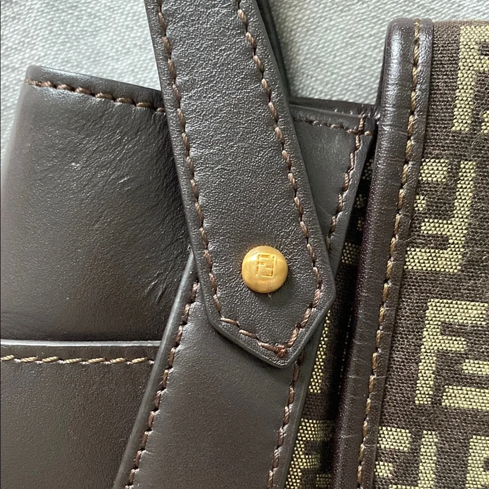 Authentic Fendi Baguette Borsa Grande Zucchino Brown Shoulder Bag Made in Italy - Picture 7 of 15